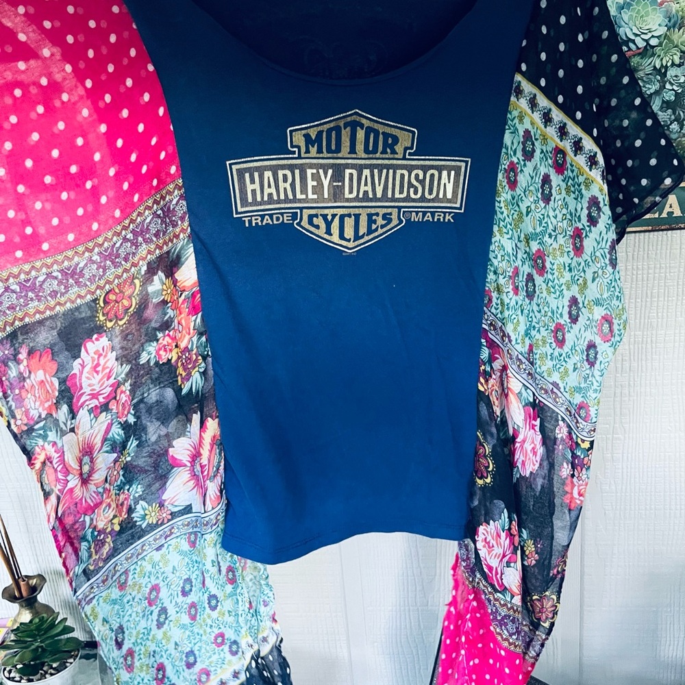 Harley-Davidson Pink and Blue Asymmetrical Graphic Boho Top
